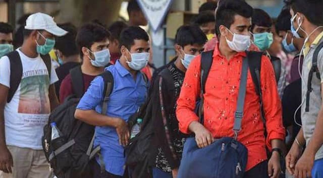 মাস্ক বাধ্যতামূলক, না পরলে শাস্তি