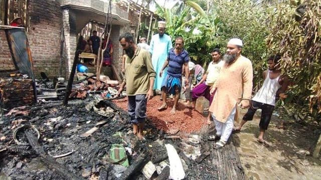 মোংলায় আগুনে পুড়ল দিনমজুরে স্বপ্ন