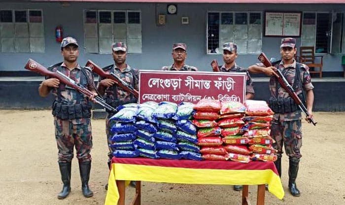 নেত্রকোনায় ৪ লক্ষাধিক টাকার ভারতীয় এলাচী জব্দ