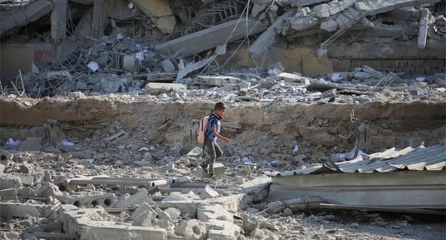 ইসরাইলি হামলায় আরও ৪৭ ফিলিস্তিনি নিহত