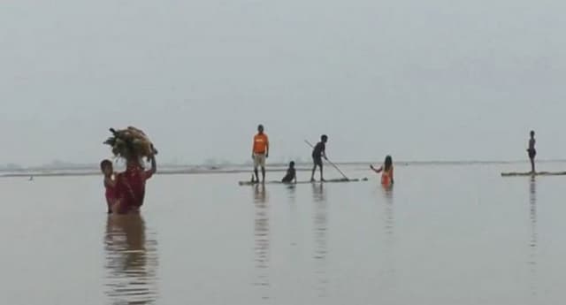 সিলেটে টানা ৩ ঘণ্টা ভারী বৃষ্টি, ফের বন্যার শঙ্কা!