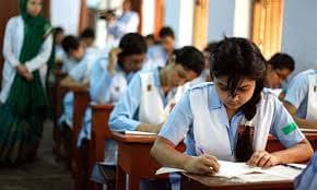 পরীক্ষায় বসলো এইচএসসির ১৪ লাখ শিক্ষার্থী