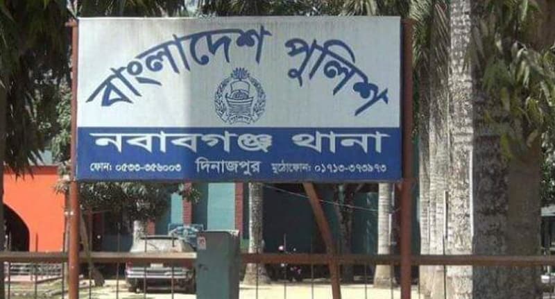 নবাবগঞ্জে ট্রাক্টর উল্টে চালক নিহত