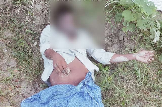 ছেলের দেনার যন্ত্রণায় বাবার আত্মহত্যা!