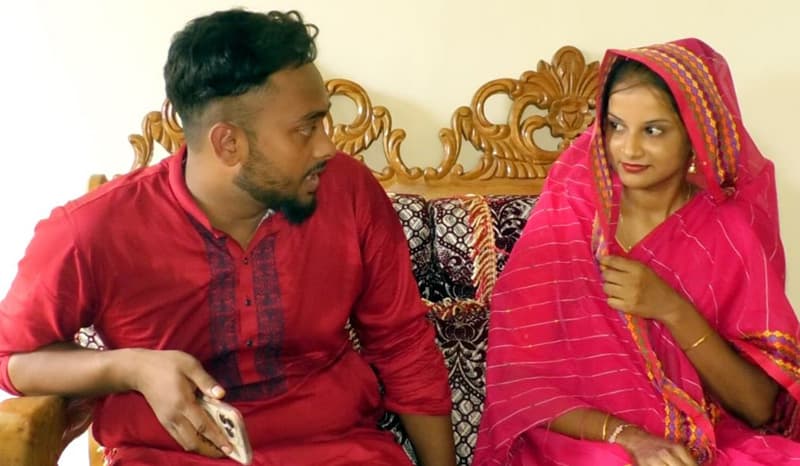প্রেমের টানে নোয়াখালীতে ঘর বাঁধলেন মালয়েশীয় তরুণী