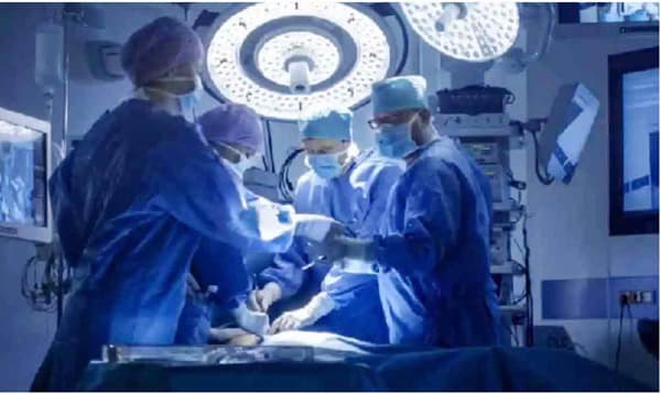 আঘাত পায়ে, গোপনাঙ্গে অস্ত্রোপচার !