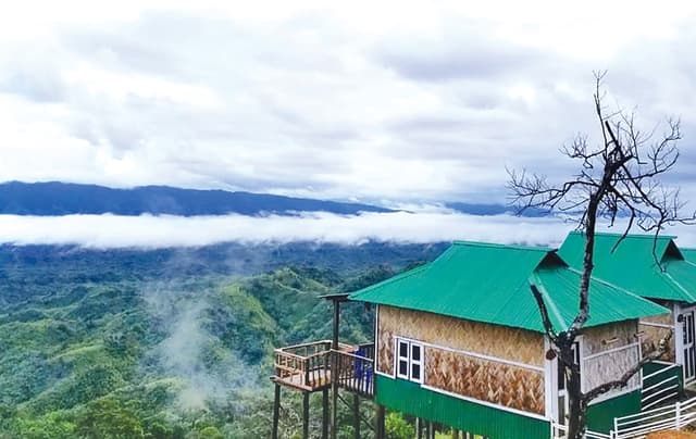 ঘুড়ে আসেন মেঘের রাজ্য সাজেক ভ্যালি