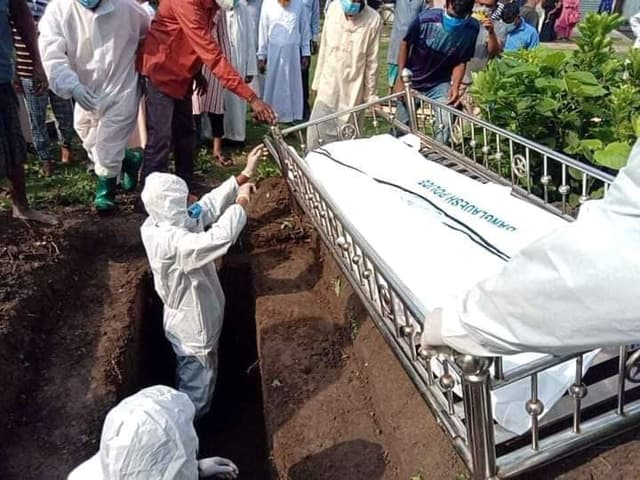 ঝিনাইদহে করোনায় একই পরিবারের ৩ জনের মৃত্যু