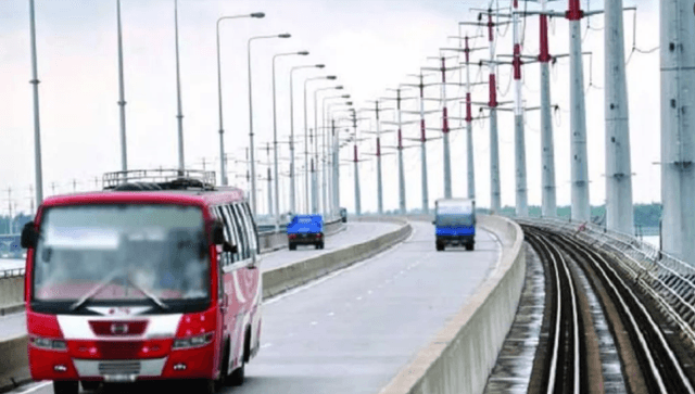 শুক্রবারে পদ্মা সেতুতে রেকর্ড পরিমাণ টোল আদায়