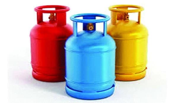 দাম বাড়ল এলপি গ্যাসের, সন্ধ্যা থেকেই কার্যকর