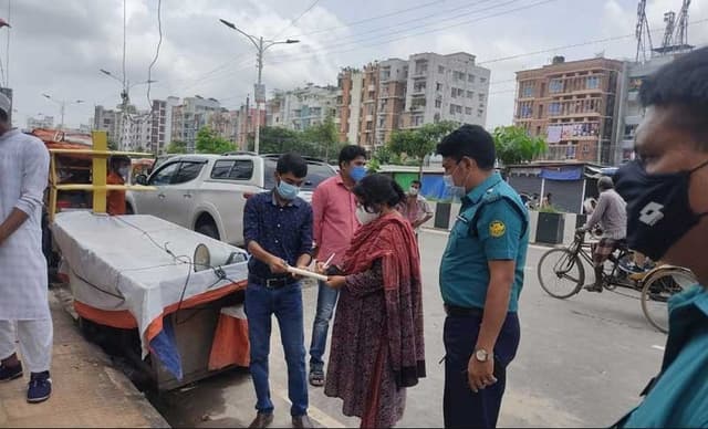 লকডাউনের তৃতীয় দিনে রাজধানীতে গ্রেফতার ৬২১