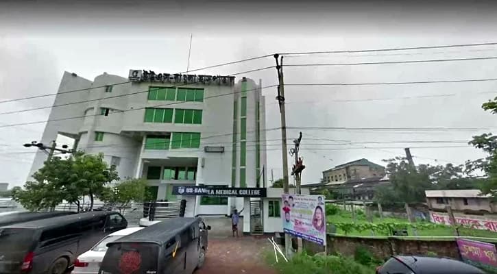 শিক্ষকের পিটুনিতে আইসিইউতে ২ স্কুলছাত্রী