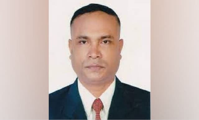 চিকিৎসককে জরিমানা করা সেই ইউএনও প্রত্যাহার