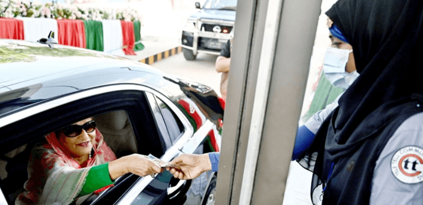 জয় ও পুতুলকে নিয়ে পদ্মা সেতু হয়ে গোপালগঞ্জের পথে প্রধানমন্ত্রী