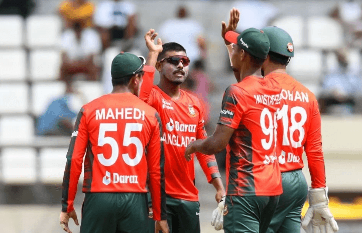 পাওয়েল ঝড়, বাংলাদেশকে ১৯৪ রানের টার্গেট