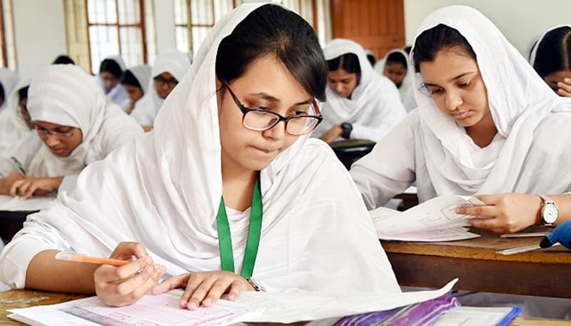 এইচএসসি পরীক্ষা: কেন্দ্রের তালিকা ও আসনবিন্যাস প্রকাশ