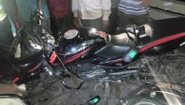 ব্রিজের রেলিংয়ে মোটরসাইকেলের ধাক্কায় ২ ভাই নিহত