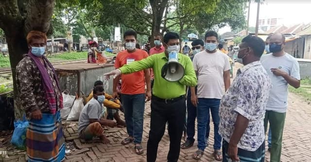 গোয়ালন্দে পৌর মেয়রের সচেতনতামূলক প্রচারণা