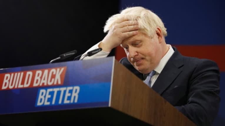 যে পাঁচ কারণে বরিসের পতন