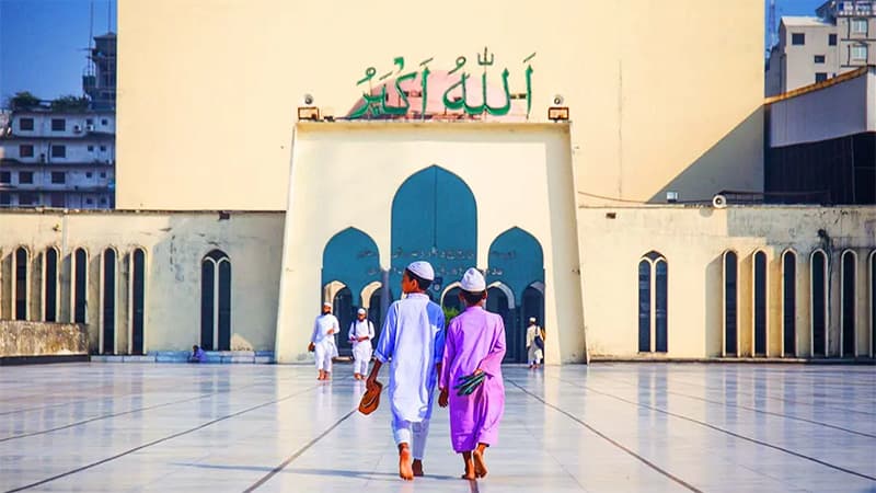 জুমার দিনের আমল ও তাৎপর্য !