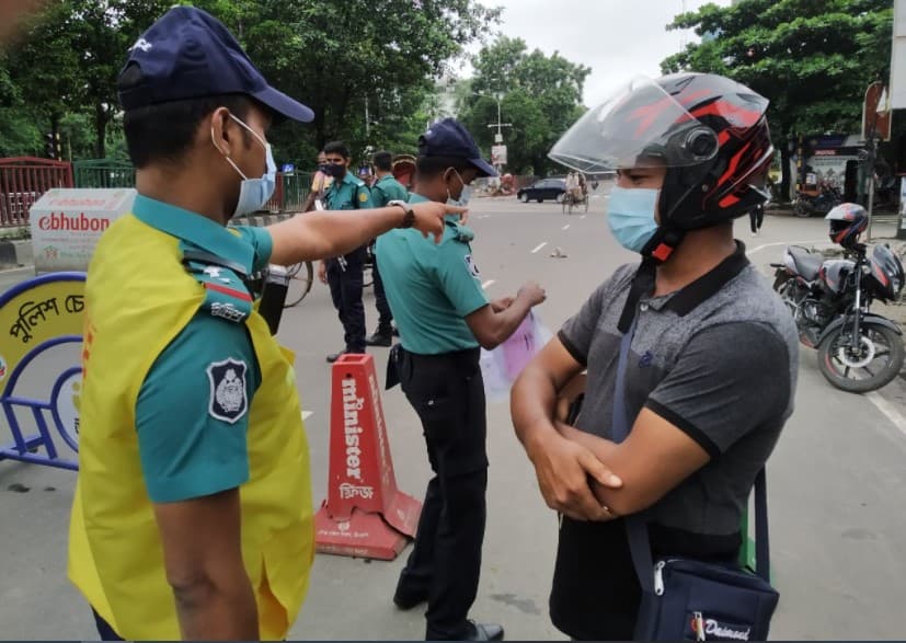 ৮ম দিনে রাজধানীতে গ্রেফতার ১০৭৭; জরিমানা সাড়ে ৩৭ লাখ