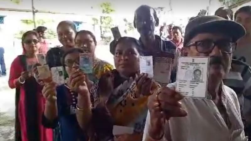 পশ্চিমবঙ্গে নির্বাচনে ব্যাপক সহিংসতা, প্রাণ গেল ৮ জনের