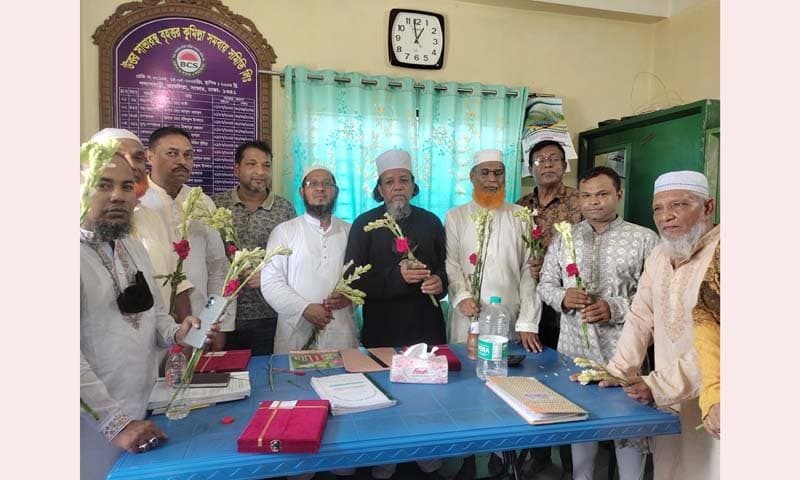 সাভারস্থ বৃহত্তর কুমিল্লা সমিতির সভাপতি বাকী, সম্পাদক রফিকুল