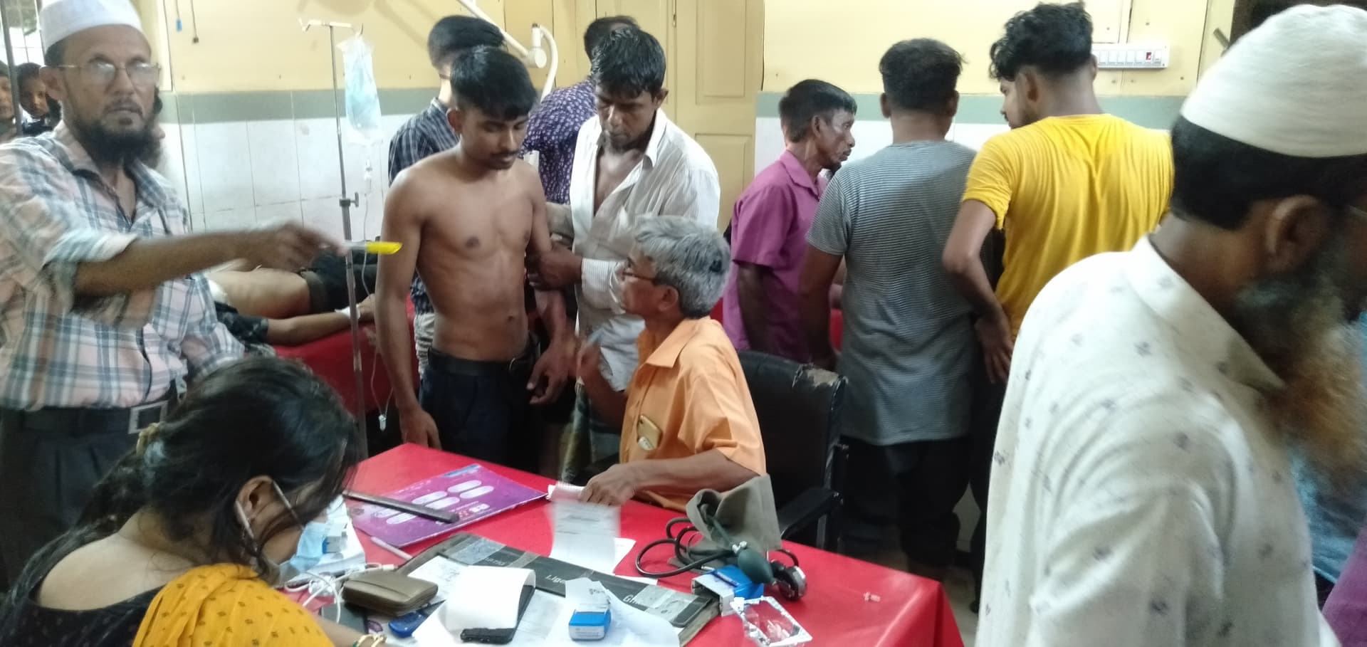 দেবীদ্বারে মাদ্রাসা নিয়ে দ্বন্দ্বে দু’পক্ষের সংঘর্ষে নিহত ১, আহত ৪