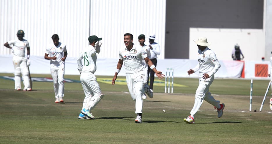 হারারে টেস্ট ২২০ রানে বাংলাদেশের জয়