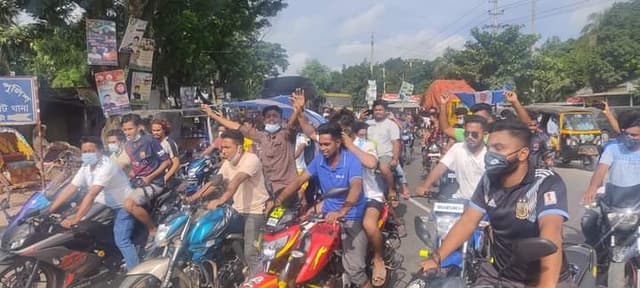 আর্জেন্টিনার জয়ে গোয়ালন্দে আনন্দ মিছিল