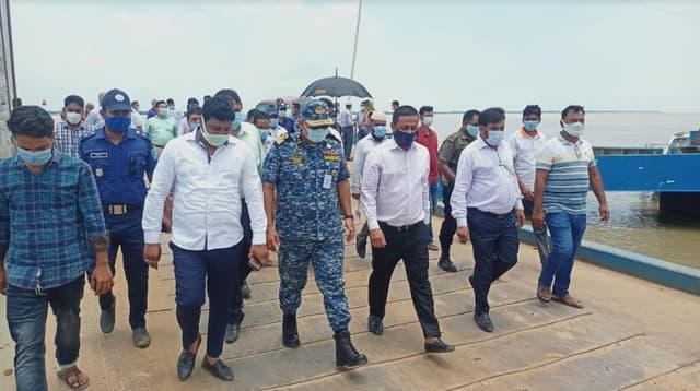 দৌলতদিয়া ঘাট পরিদশর্নে বিআইডব্লিউটিএর চেয়ারম্যান