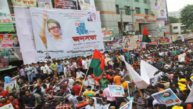 নয়াপল্টনে বিএনপির সমাবেশ চলছে