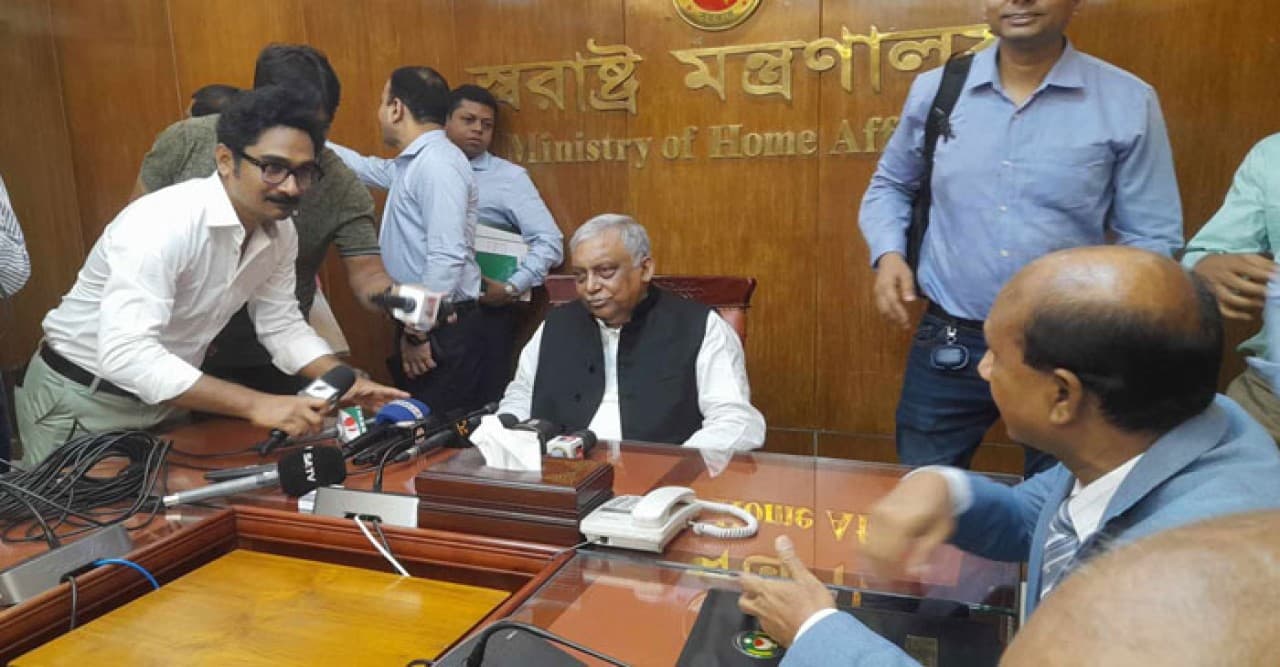 দেশের বর্তমান পরিস্থিতি নিয়ে মার্কিন প্রতিনিধি দল সন্তুষ্ট : স্বরাষ্ট্রমন্ত্রী