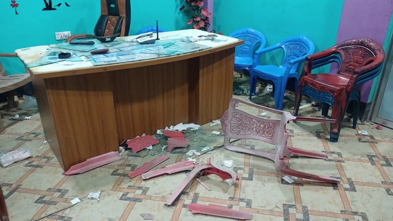 গোয়ালন্দ উপজেলা ছাত্রলীগের কার্যালয় ভাঙচুর
