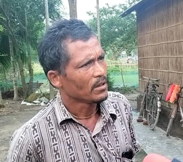 ইউপি সদস্যরে নামে মামলা, ঘটনা সর্ম্পকে জাননো সাক্ষীরা