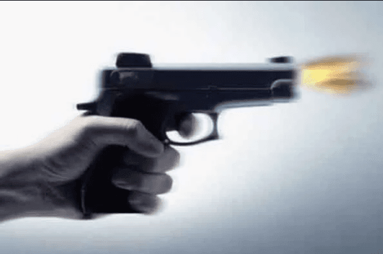 মুন্সিগঞ্জে দু’গ্রুপের সংঘর্ষ, গুলিবিদ্ধ ২