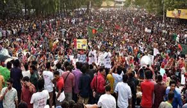 কোটা আন্দোলন স্থগিত ঘোষণা