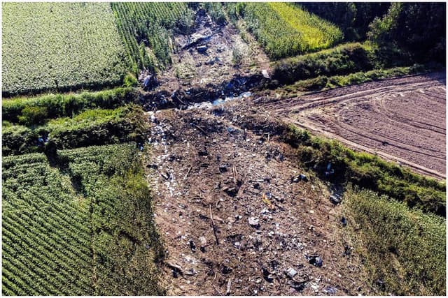 বাংলাদেশে সমরাস্ত্র নিয়ে আসার পথে গ্রিসে উড়োজাহাজ বিধ্বস্ত