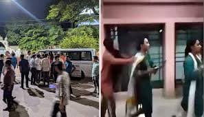 রোকেয়া হল থেকে ছাত্রলীগ নেত্রীদের পিটিয়ে বের করে দিলেন আন্দোলনকারীরা