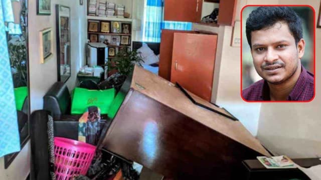 ঢাবি ছাত্রলীগের সভাপতি-সম্পাদকের রুমে ভাঙচুর, আগ্নেয়াস্ত্র উদ্ধার