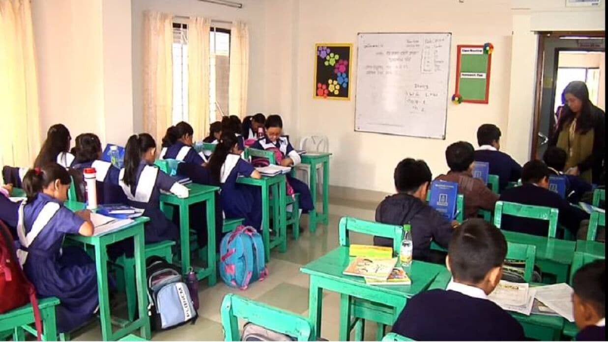 সিটি কর্পোরেশন এলাকাভুক্ত সরকারি প্রাথমিক বিদ্যালয় বন্ধ ঘোষণা