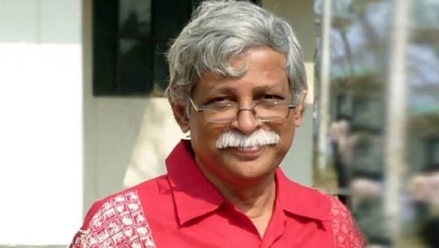 অধ্যাপক জাফর ইকবালকে শাবিপ্রবিতে আজীবন নিষিদ্ধ ঘোষণা শিক্ষার্থীদের