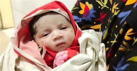 ১৮ বছর পর্যন্ত সেই শিশুর খরচ রাষ্ট্রকে বহন করতে রিট