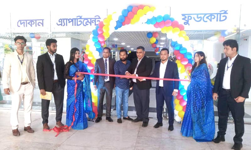 আশুলিয়ায় রূপায়ণ ভুঁইয়া এম্পোরিয়ামের বিক্রয় মেলার উদ্বোধন