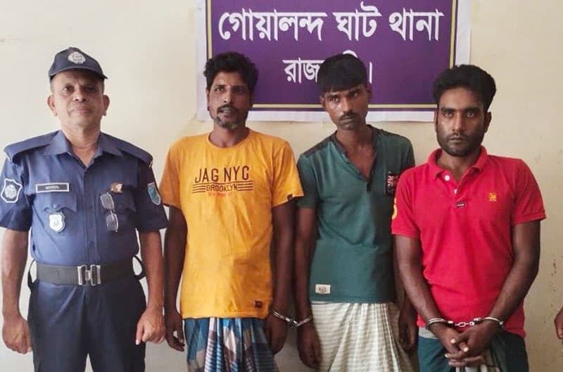 গোয়ালন্দে চোরাই ব্যাটারীসহ একাধিক মামলার ৩ আসামী গ্রেপ্তার