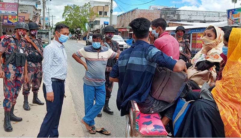 ধামইরহাটে কঠোর লকডাউন বাস্তবায়নে ২৩ মামলা
