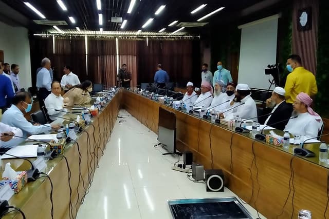 ইসির সঙ্গে সংলা‌পে বসেছে খেলাফত আন্দোলন