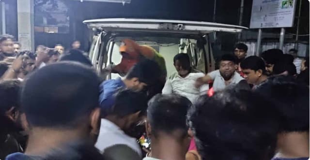 নাটোরে যুবলীগ নেতার কব্জি কেটে নিলো প্রতিপক্ষরা