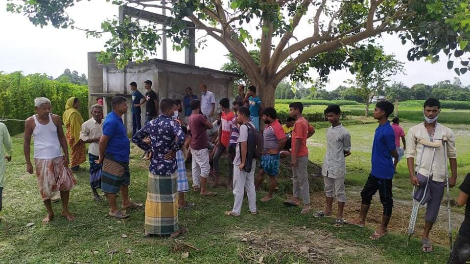 নওগাঁয় ডিস নেটওয়ার্কের লাইনম্যানের গলাকাটা মরদেহ