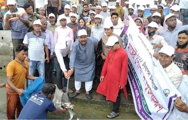 আশাশুনিতে জাতীয় মৎস্য সপ্তাহের উদ্বোধন